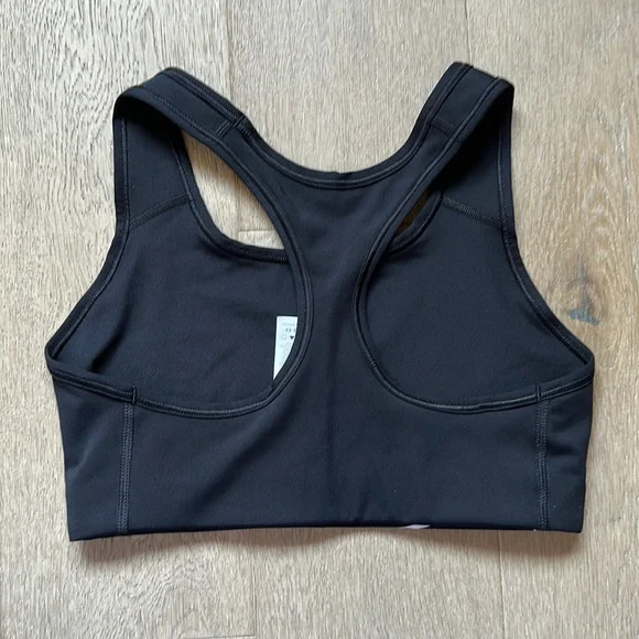 nike dri fit sports bra black size s euc - Picture 2 of 8